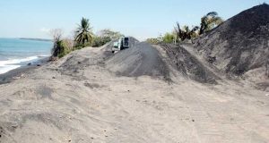 Usut Tambang Pasir Besi PT AMG, Jaksa Periksa Sekda NTB, Ali BD dan Bupati Lotim