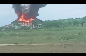 Hotel Milik PT Temada di Serewe Dibakar Warga