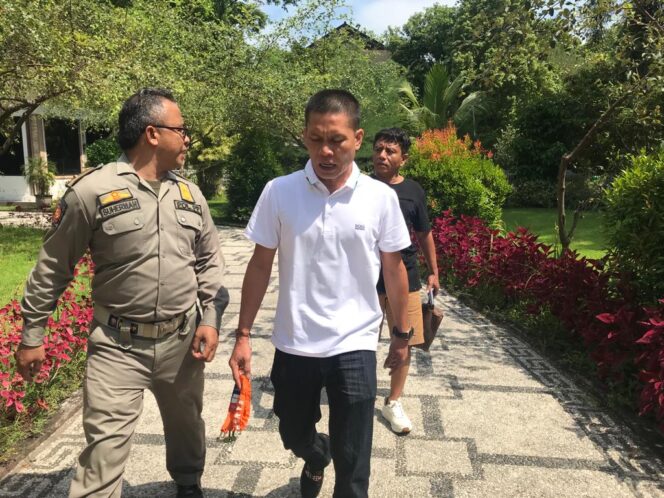 
					Pemprov NTB Tak Kunjung Bayar Utang, Kontraktor Hendak Gembok Mobil Dinas Gubernur