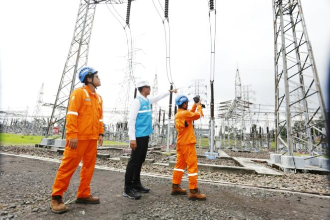 
					Sukses Bertransformasi, PLN Raih Pendapatan Penjualan Rp 311,1 Triliun pada 2022