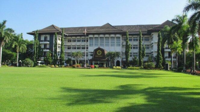 
					Kampus Universitas Mataram. (foto istimewa)