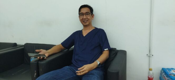 
					Dr. I Made Arya Winata