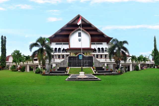 Gedung Kantor DPRD NTB. (foto : istimewa)