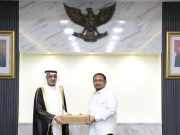 Arab Saudi Berikan Hadiah 100 Ton Kurma kepada Indonesia