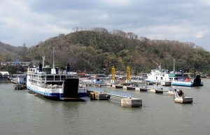 Cuaca Buruk, Penyeberangan di Pelabuhan Lembar Ditutup