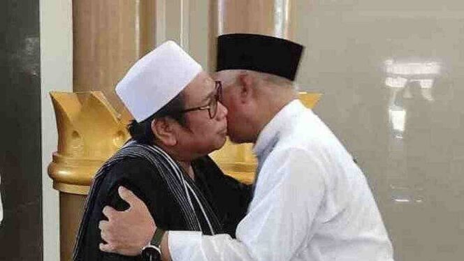 
					Sukiman-Suhaili Dapat Dukungan Pimpinan Ponpes Syeh Abdurahman Maju di Pilgub NTB