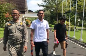 Eks Sekretaris PDIP NTB Terancam Dilaporkan Soal Utang Proyek