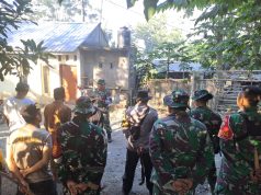 Danramil Prabar Kerahkan Personel Bersihkan Jalan Desa Mangkung