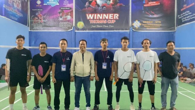 
					Grand Final Badminton Bintang Kediri Cup 2024 Berlangsung Meriah dan Sukses 