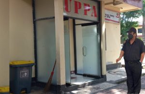 Hindari Wartawan, Abah Uhel Nyelinap Penuhi Panggilan Penyidik