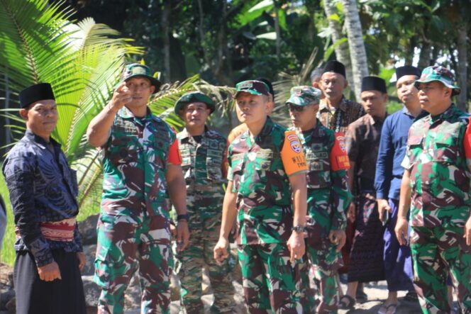 
					Kodam IX Udayana Sambangi Program TMMD 121 Kodim Lombok Timur