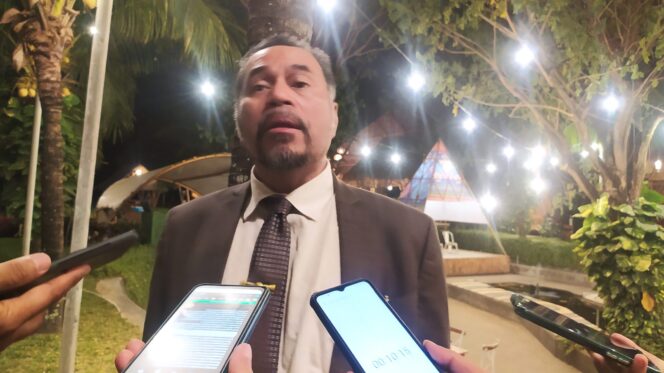 
					Putar Balikkan Fakta, Erles Akan Laporkan Kuasa Hukum Suhaili ke Polda NTB