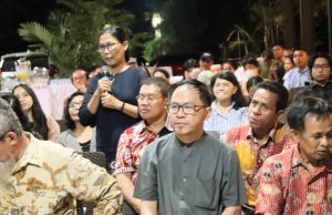 Komunitas Pendeta dan Umat Kristiani Dukung Rohmi-Firin