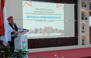 Fahri Hamzah Ingin Sumbawa jadi Contoh Program 3 Juta Rumah