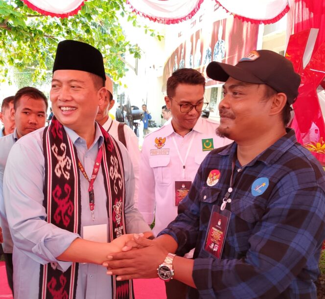 
					Ketua Partai PRIMA NTB Ajak Masyarakat Jaga Persaudaraan dan Menerima Kemenangan Iqbal-Dinda