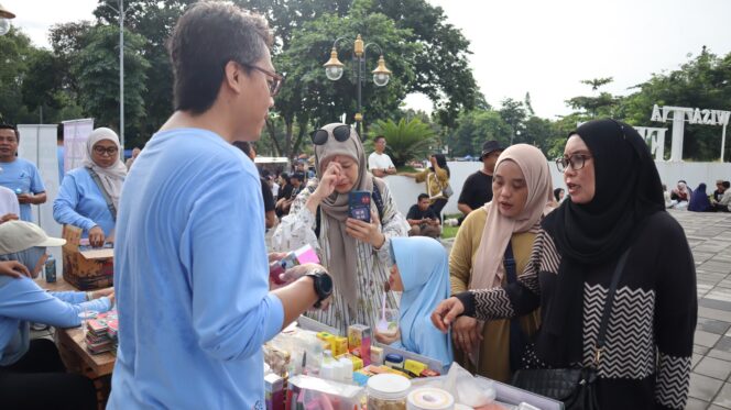 
					Balai Besar POM Mataram Rayakan HUT Ke-24 dengan Mengajak Masyarakat Buang Sampah Obat