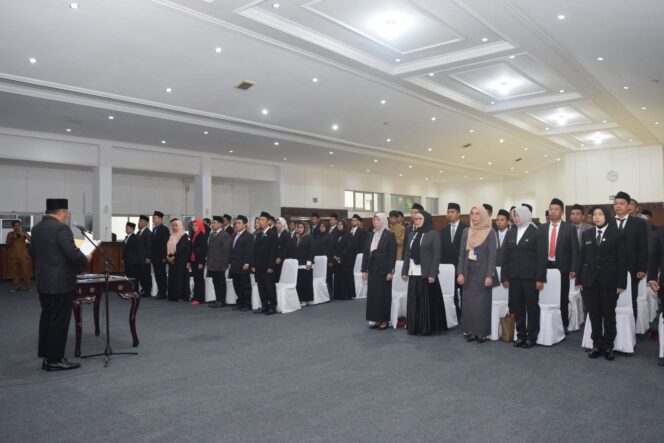 
					Sekda NTB Lantik 77 Pejabat Fungsional