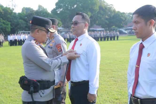 
					Polda NTB Raih Pin Emas Setelah Bongkar Kasus Mafia Tanah Senilai Rp 210 Miliar