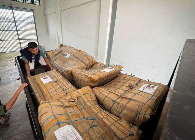 
					Lapas Lombok Barat Kirim Satu Set Cukli Karya Warga Binaan