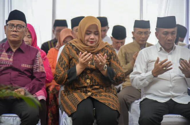 
					Syukuran Sederhana, Wagub NTB ajak Perangkat Daerah Sukseskan NTB Makmur Mendunia