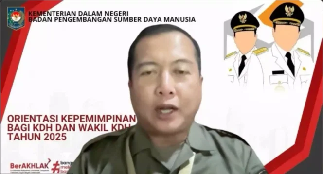 
					Ikuti Retreat di Akmil Magelang, Gubernur NTB Lalu Iqbal Pimpin Rapat Terbatas Melalui Daring