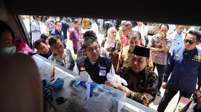 
					Komisi IX DPR RI dan Balai Besar POM Mataram Kawal Ketersediaan dan Keamanan Pangan Selama Bulan Suci Ramadhan 1446 H