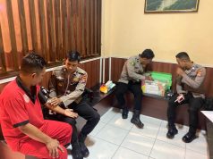 Biddokkes Polda NTB Periksa Kesehatan dan Berikan Vitamin kepada Para Tahanan