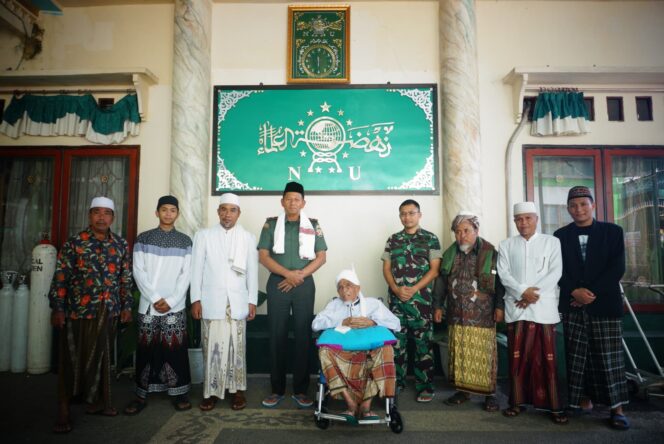 
					Mengawali Tugas di NTB, Danrem 162/WB Jalin Silaturahmi dengan Ulama