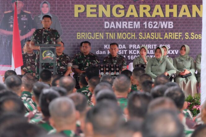 
					Kunker Perdana Danrem 162/WB Sapa Hangat Para Prajurit