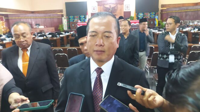 
					Gubernur NTB Pastikan Dana Nasabah Bank NTB Syariah Aman