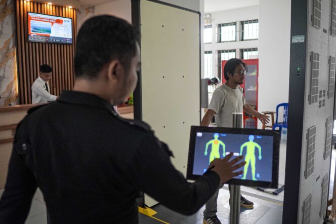 
					Lapas Lombok Barat Perketat Sistem Keamanan dengan Pemindaian Berteknologi Tinggi