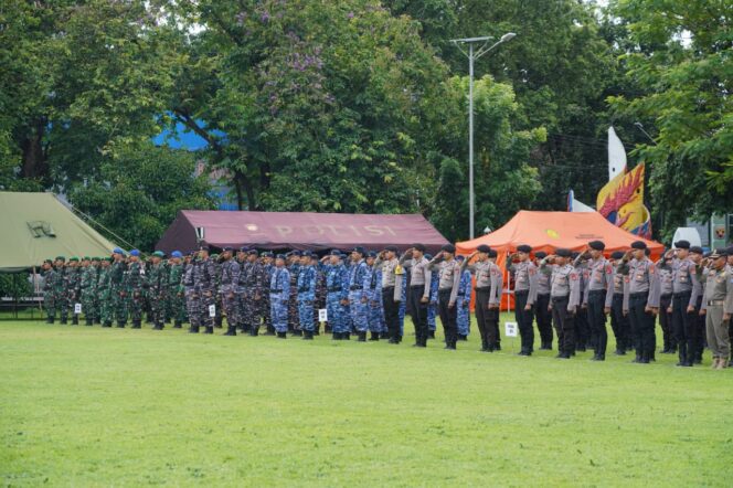 
					Danrem 162/WB dan Gubernur NTB Pastikan 450 Personel Gabungan Siap Hadapi Potensi Bencana Alam