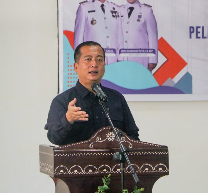 
					Bela Kadis PUPR, Begini Penjelasan Gubernur Iqbal Soal Pembangunan Jalan