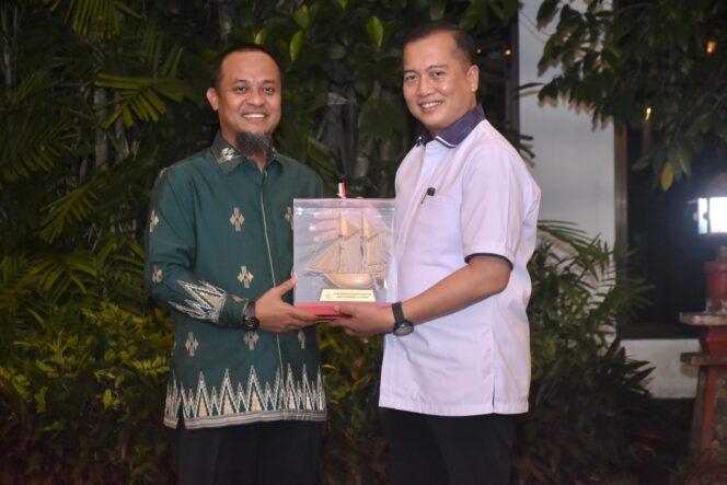 
					Dari Bawang Bima hingga Mandalika, NTB dan Sulsel Sepakat Perluas Kerja Sama Strategis