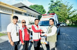 Dukung Kemanusiaan di Aceh, Bank NTB Syariah Fasilitasi Operasional Ambulance Tim Medis NTB