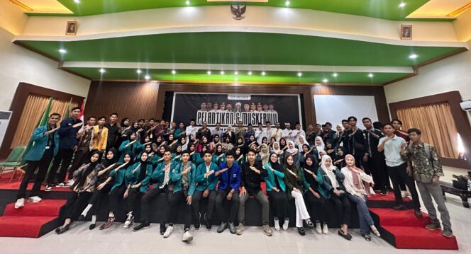
					Foto bersama mahasiswa PTNU Balinusra (Foto : Dok/Istimewa) 