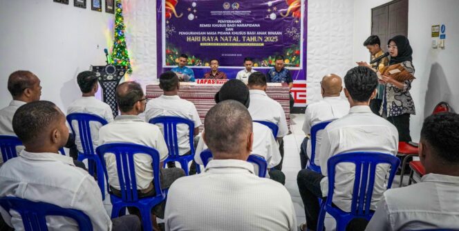 
					12 Warga Binaan Lapas Lombok Barat Terima Remisi Khusus Natal 2025