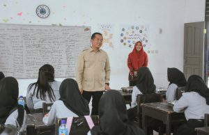 Gubernur NTB Motivasi Siswa SMAN 1 Tanjung agar Lanjut Kuliah dan Tunda Pernikahan Dini