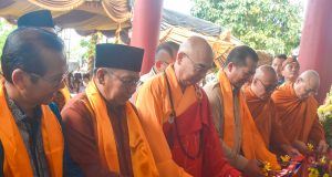 Gubernur NTB Resmikan Dua Vihara, Simbol Kedamaian dan Toleransi