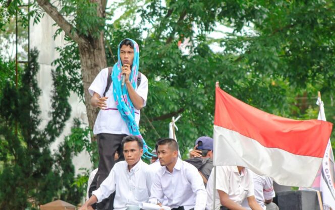 
					Perjuangkan Nasib Honorer, Aliansi Non Database Dompu Siap Gelar Aksi Damai