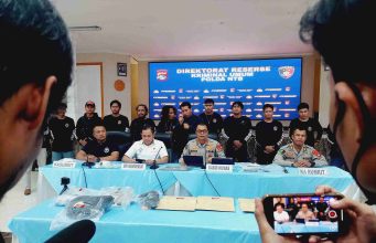 Pemuda di Mataram Tega Bunuh dan Bakar Ibu Kandung, Motif Sakit Hati Tak Diberi Uang