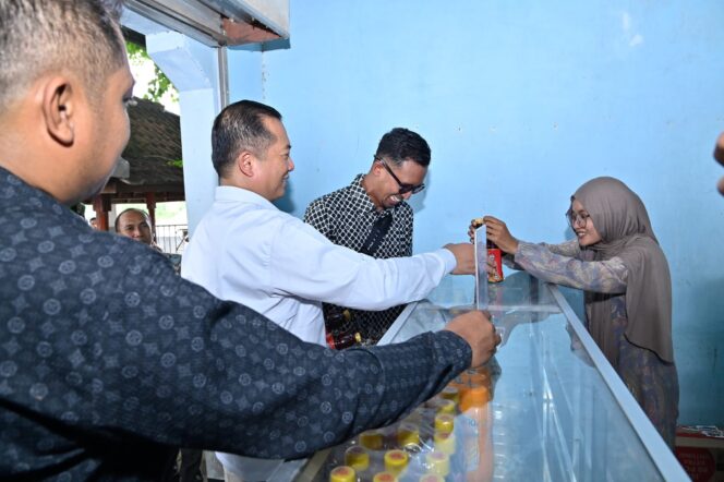 
					Gubernur NTB Targetkan 50 Koperasi Percontohan Merah Putih Tuntas Tahun Ini