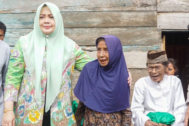 
					Wagub NTB Safari Ramadhan ke Dompu, Tinjau Desa Berdaya dan KDMP di Woja