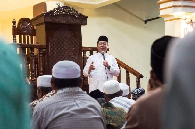 Gubernur NTB Ajak Warga Bima Tanam 2.000 Pohon di Puncak Safari Ramadan