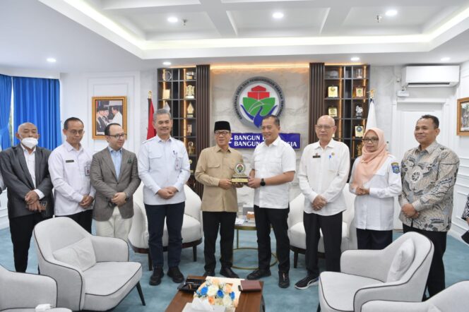 
					NTB Dorong Desa Berdaya, Mendes Siap Jadikan Model Nasional Pengentasan Kemiskinan Ekstrem