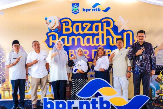 Wagub Resmi Buka Bazar Ramadan BPR NTB, Dorong Perbankan Perkuat Kepercayaan Publik