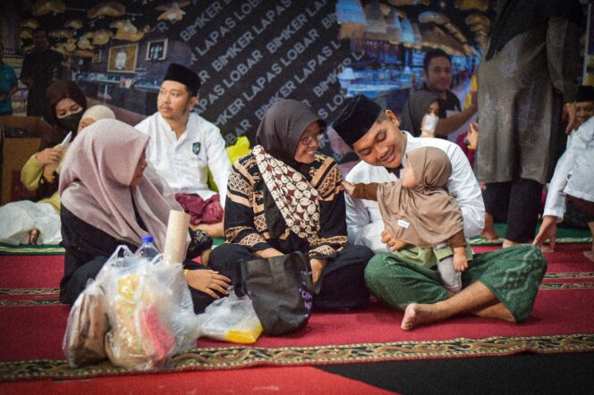 
					Akhirnya 25 Warga Binaan Lapas Lombok Barat Bisa Buka Bersama Keluarga