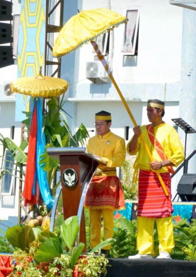 
					Bupati Bambang Firdaus Paparkan Deretan Prestasi dan Arah Pembangunan di HUT ke-211 Dompu
