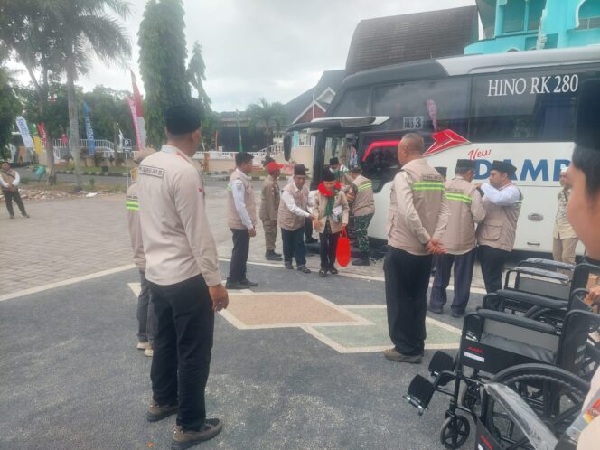 
					393 Jemaah Calon Haji LOP 1 Siap Menuju Tanah Suci Hari Rabu
