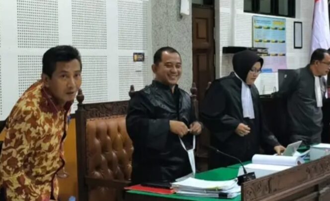 
					Kesaksian Kunci Kepala BKAD NTB: Efisiensi 2025 Murni Diarahkan Pemprov dan DPRD sebagai Ikhtiar Pengentasan Kemiskinan, Bukan Bagi-Bagi Uang